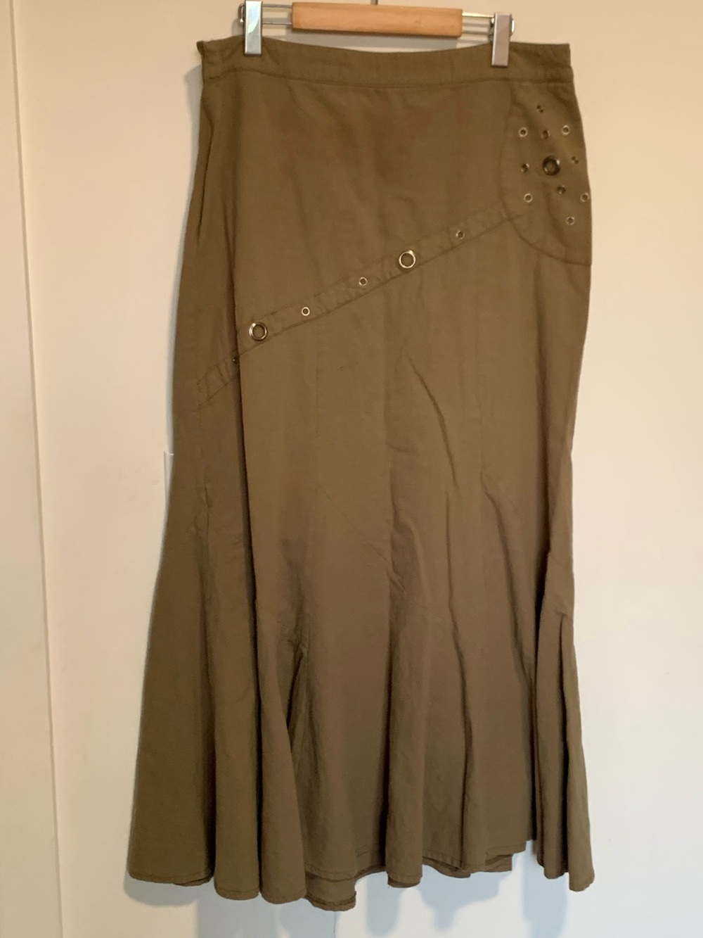 Vintage Y2K Grunge Flared Maxi Skirt Green Silver Rings Cotton Size 14 Alsharifa